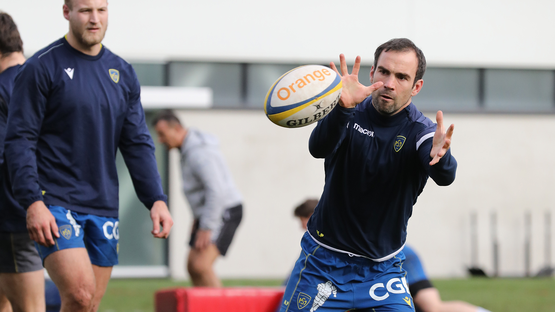 avant-agen.jpg avant-agen.jpg