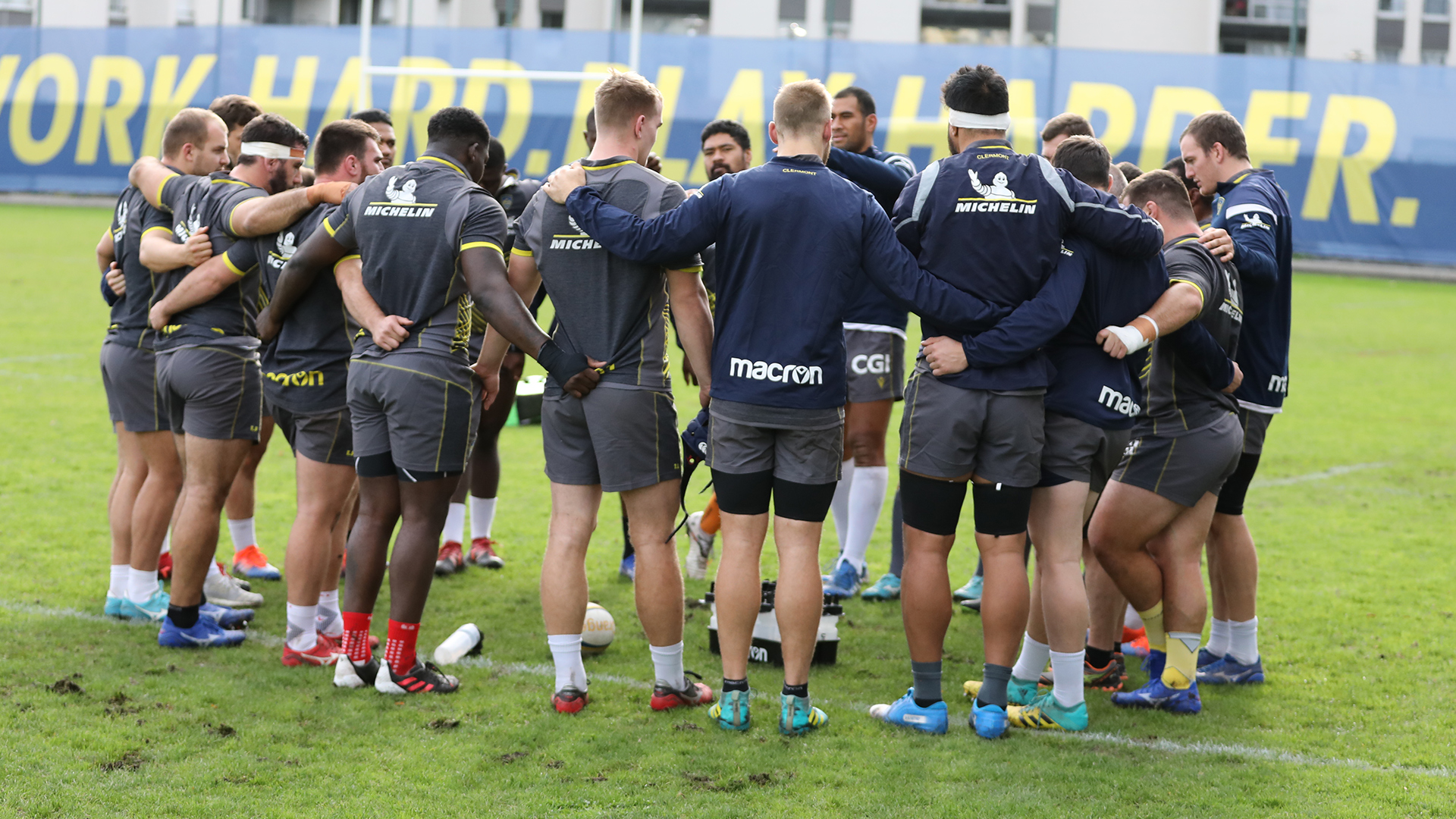 compo-pau.jpg compo-pau.jpg